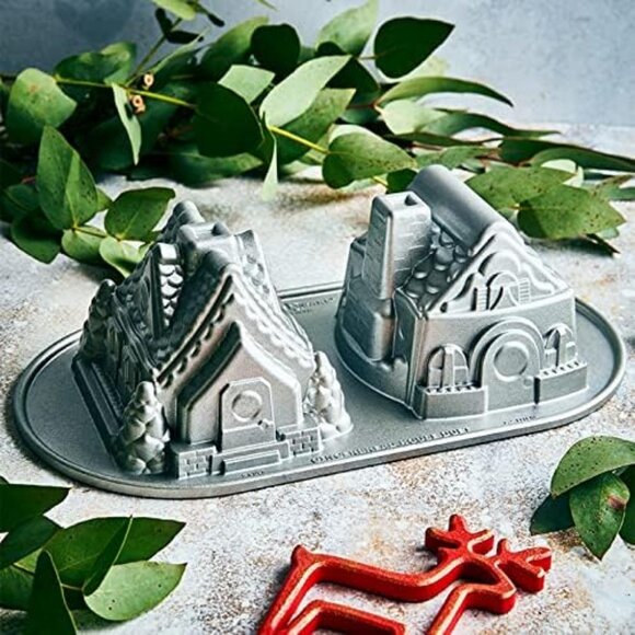 Nordic Ware Gingerbread House Duet Pan - Picture 3 of 4